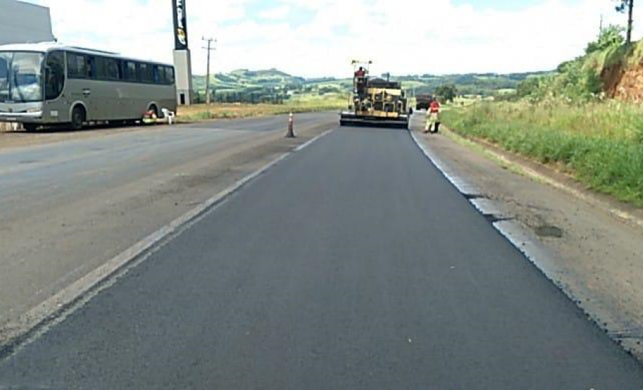 Serviços de conservação na PR-092