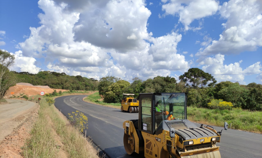 Contorno Norte de Castro - pavimentação