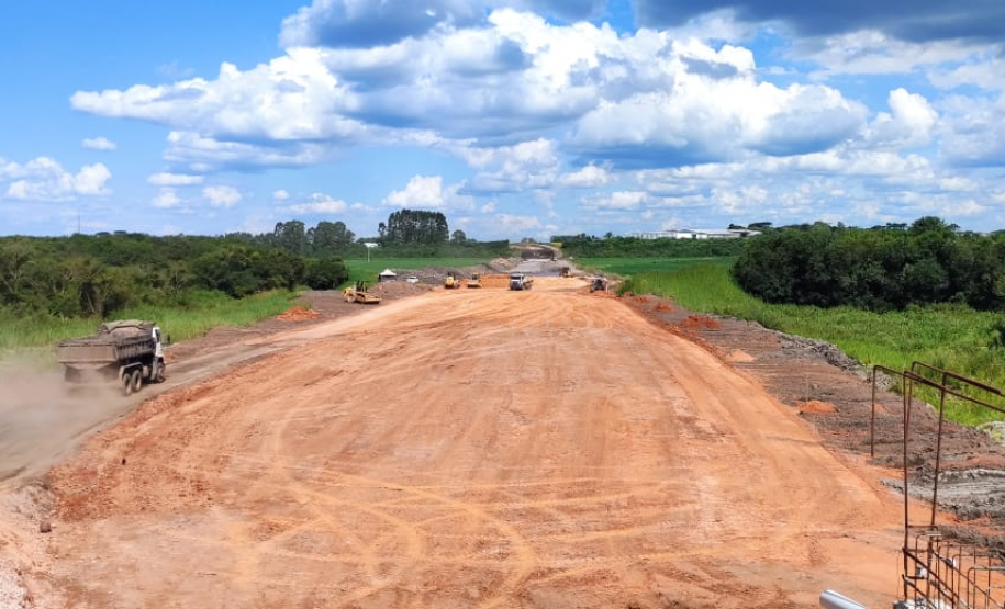 Contorno Norte de Castro - terraplenagem