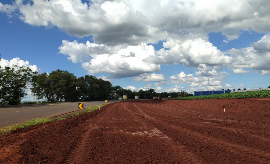Duplicação da PR-317 entre Maringá e Iguaraçu - terraplenagem
