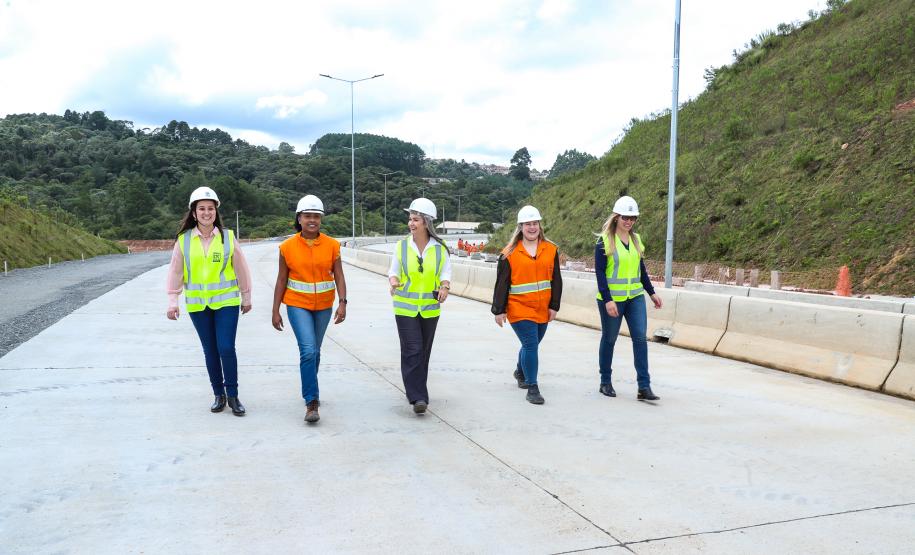 Duplicação da Rodovia dos Minérios, entre Curitiba e Almirante Tamandaré