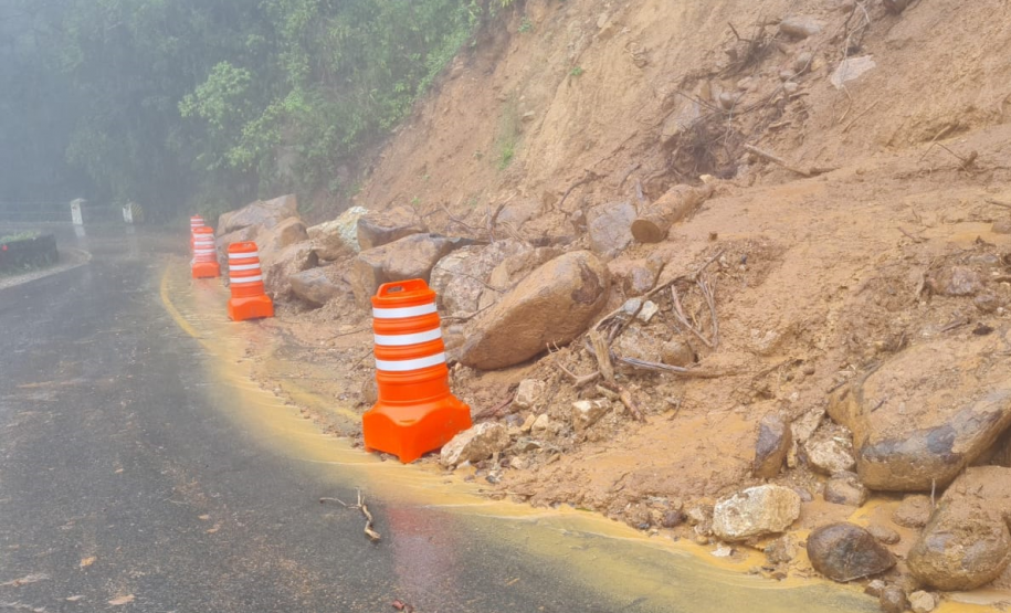 Estrada da Graciosa, ponto de escorregamento