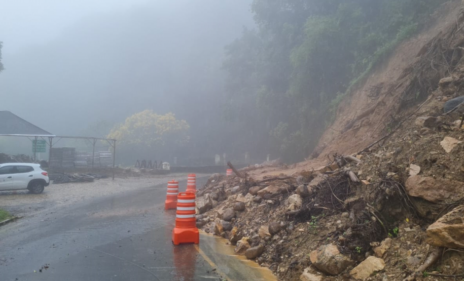 Estrada da Graciosa, ponto de escorregamento