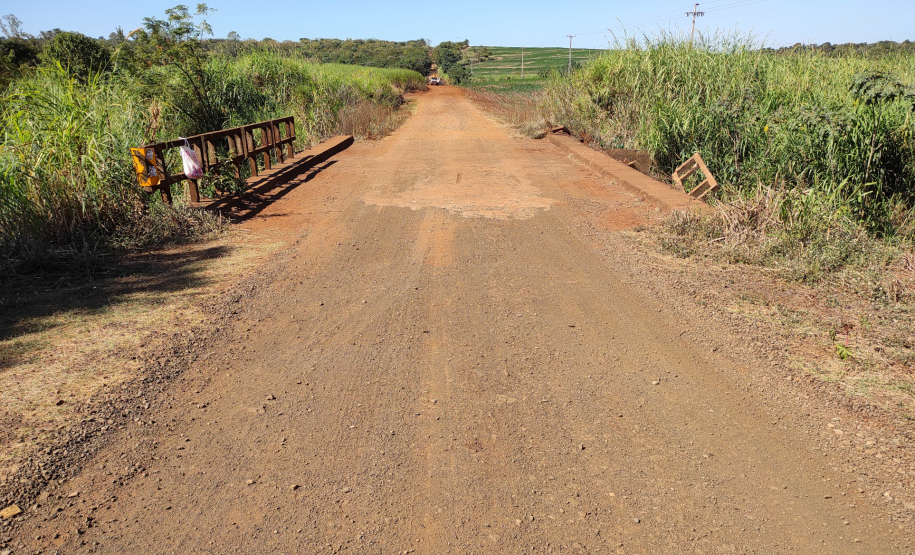 Ponte Rio Bandeirante do Norte PR-547 no limite entre Pitangueiras e Jaguapitã