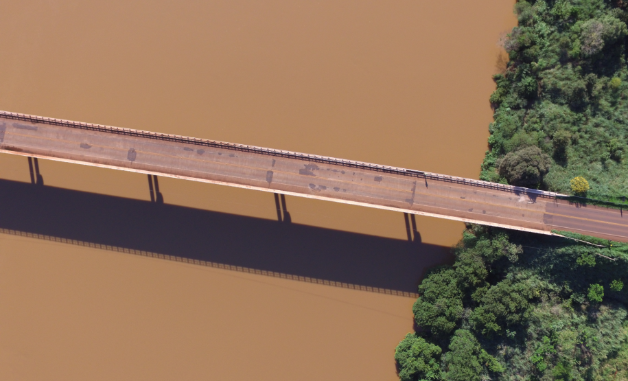 Ponte Rio Ivaí PR-457 no limite entre São João do Ivaí e São Pedro do Ivaí