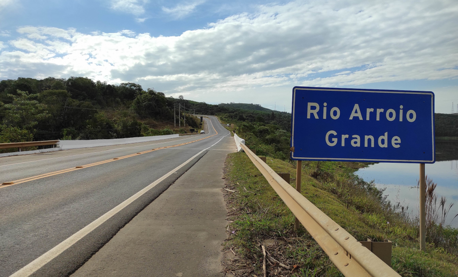 Ponte sobre o Rio Arroio Grande PR-340 em Ortigueira
