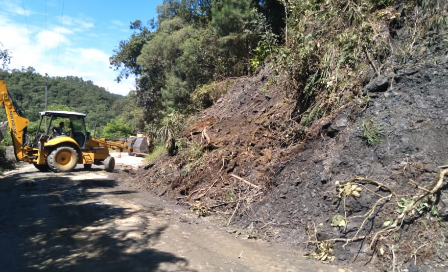 PR-090 Serviços em andamento 09/03/23