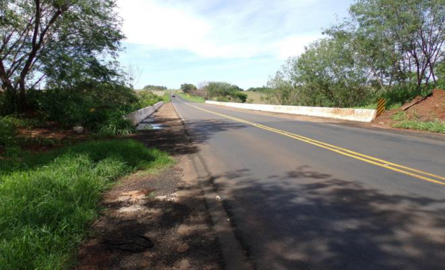 PR-317 entre Santa Fé e Nossa Senhora das Graças