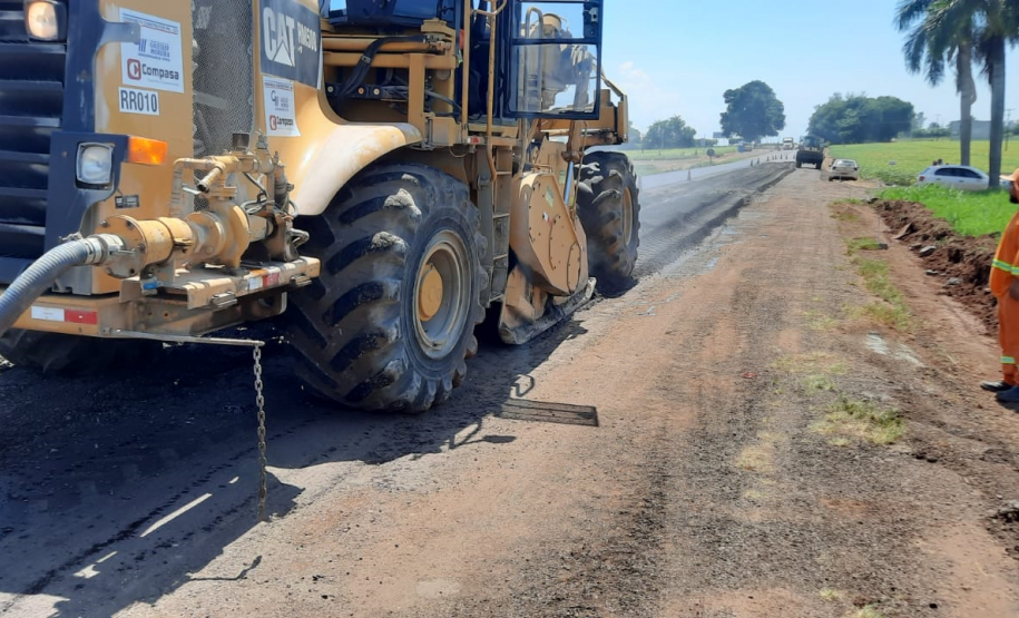 Terceiras faixas na PR-323 entre Cianorte e Jussara