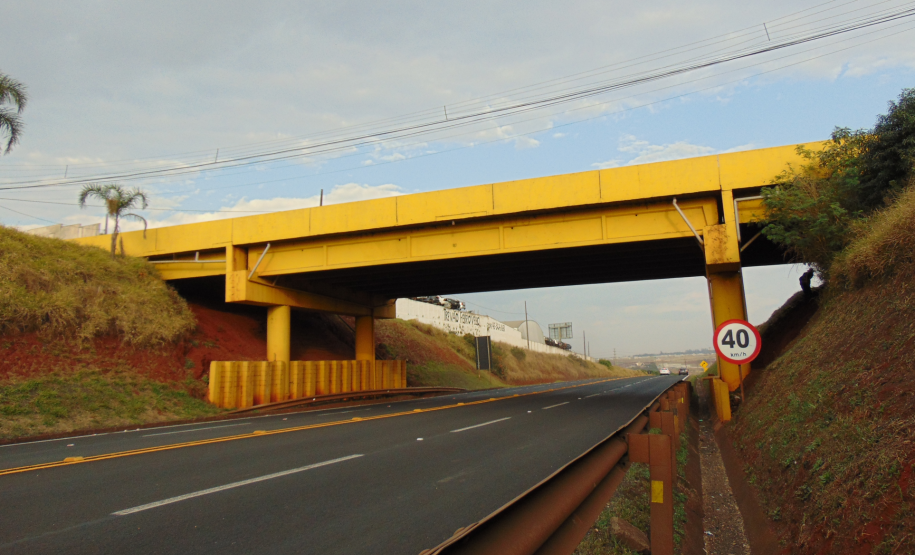Viaduto km 0,19 PR-444 em Arapongas