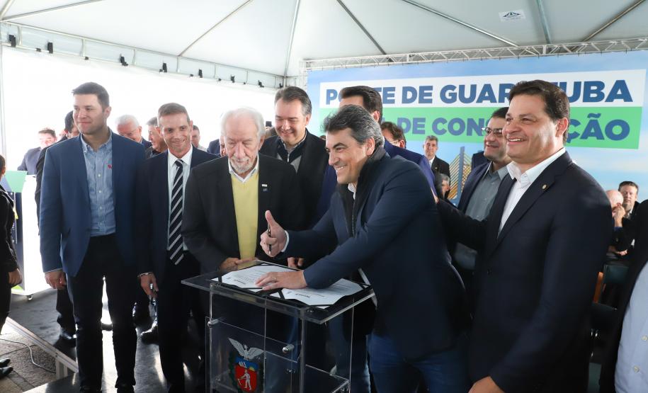 Evento de anúncio do edital da Ponte de Guaratuba