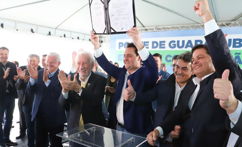 Evento de anúncio do edital da Ponte de Guaratuba