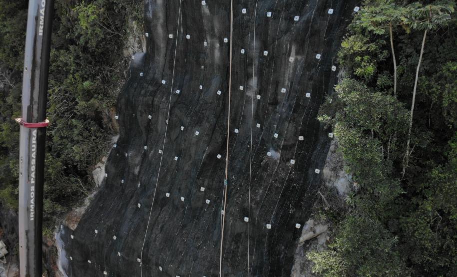 Obras no km 41 da BR-277