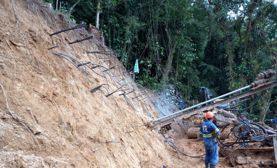 Obras na Estrada da Graciosa