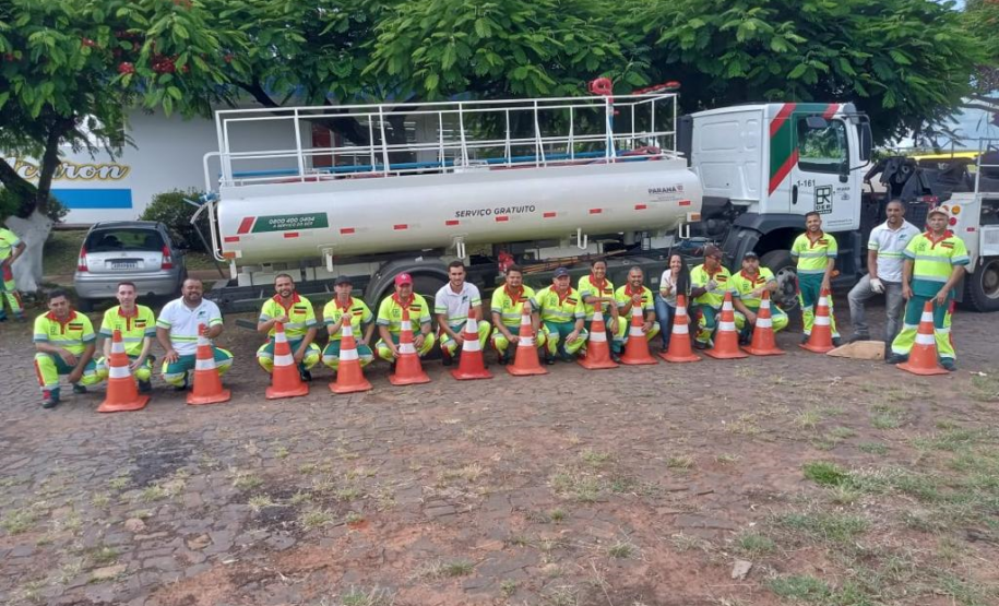 Operação de tráfego rodoviário - caminhão pipa