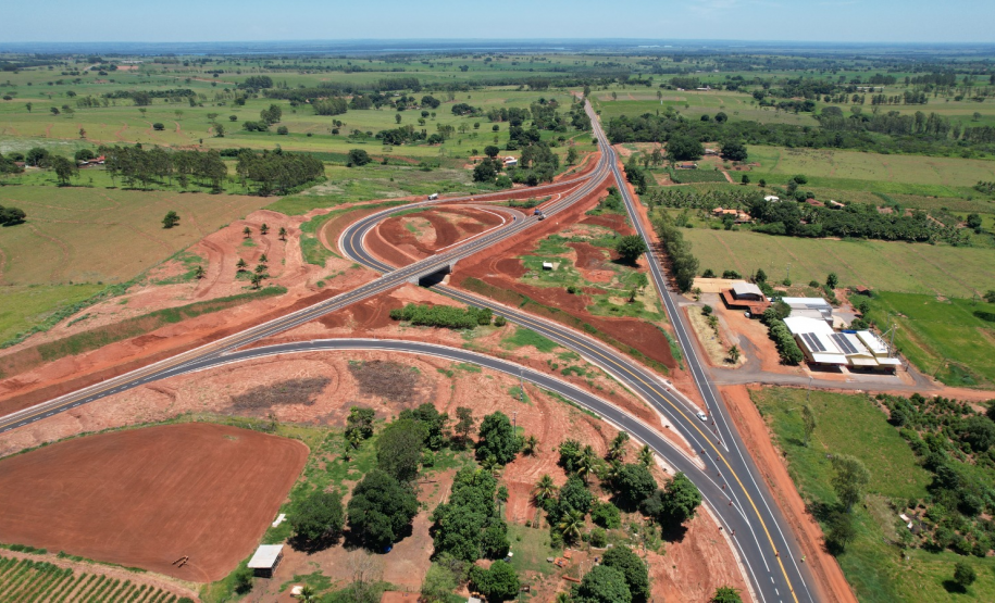 Pavimentação da Estrada Boiadeira