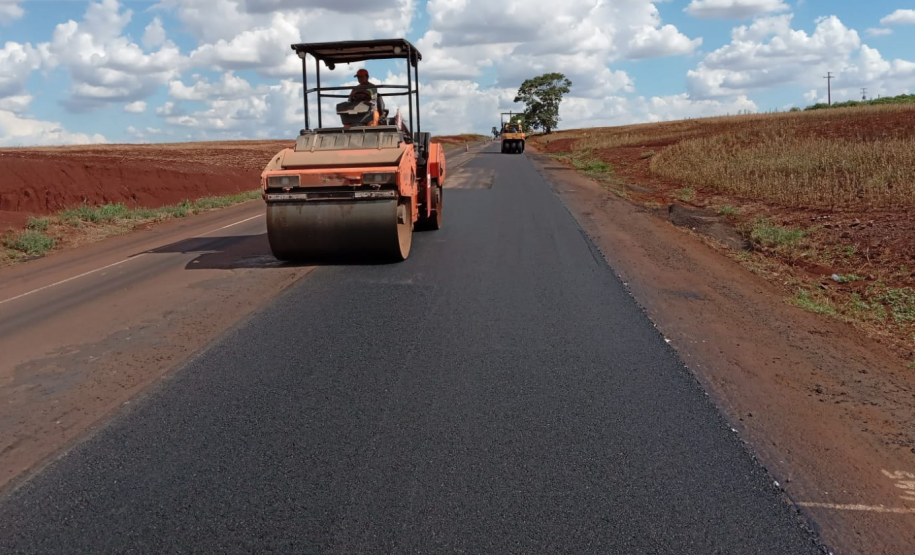 PR-486 entre Assis Chateaubriand e o Rio Piquiri - serviços do Proconserva