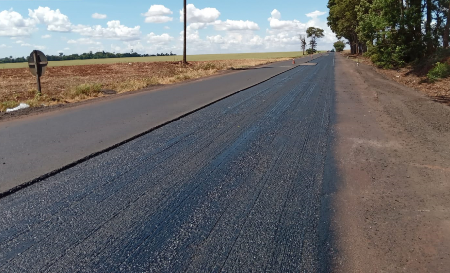 PR-486 entre Assis Chateaubriand e o Rio Piquiri - serviços do Proconserva