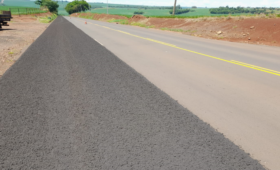 PR-486 entre Assis Chateaubriand e o Rio Piquiri - serviços do Proconserva
