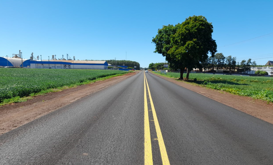 PR-486 entre Assis Chateaubriand e o Rio Piquiri - serviços do Proconserva