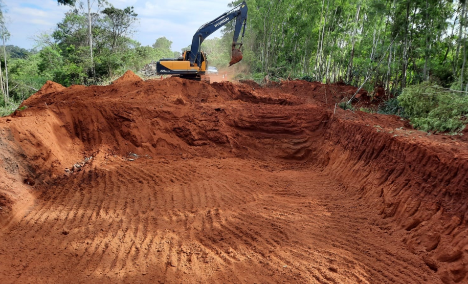 PR-492 Obra emergencial no Km 11,64