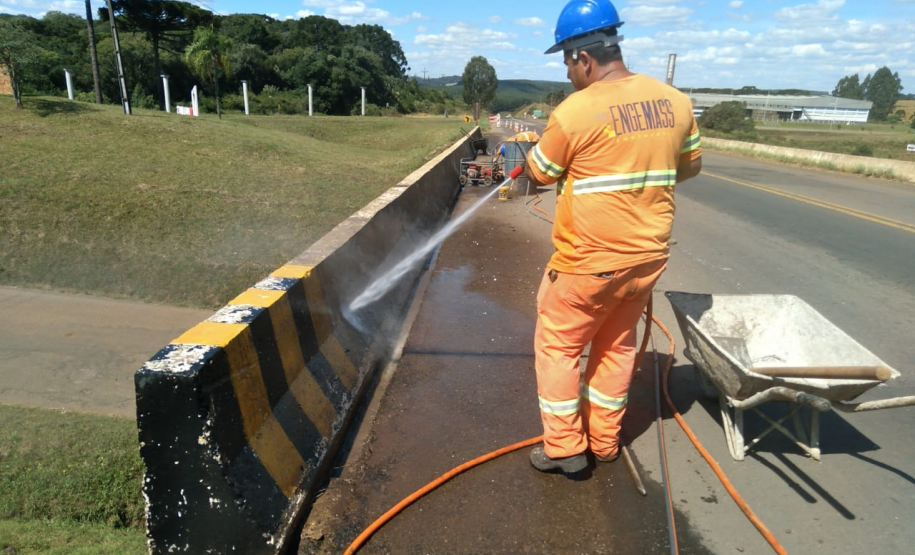 Reformas no viaduto de Palmas