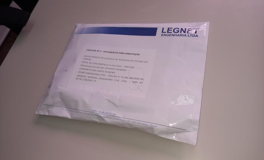 Sessão de abertura de envelope