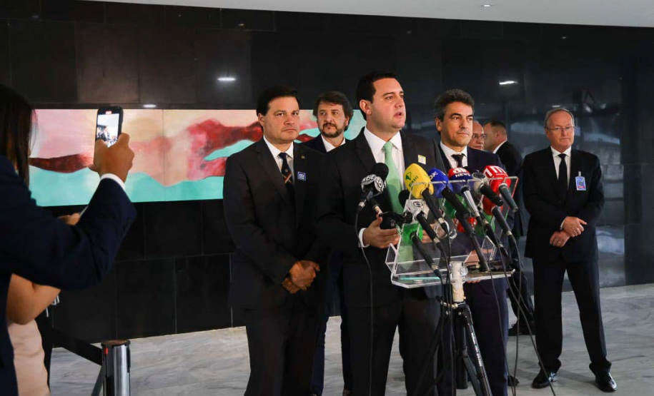 Delegação de rodovias estaduais ao governo federal