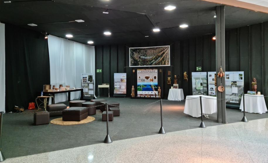 Exposição arqueológica resultante do Programa de Monitoramento Arqueológico da obra da Segunda Ponte da Integração Brasil – Paraguai e da nova rodovia de acesso