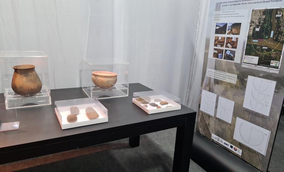 Exposição arqueológica resultante do Programa de Monitoramento Arqueológico da obra da Segunda Ponte da Integração Brasil – Paraguai e da nova rodovia de acesso