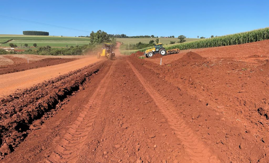 Pavimentação PR-239 entre Toledo e Bragantina
