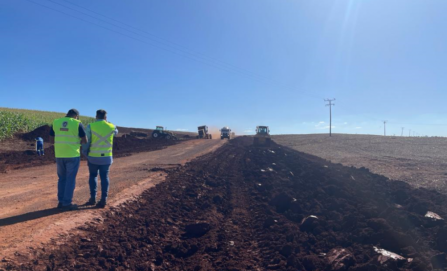Pavimentação PR-239 entre Toledo e Bragantina