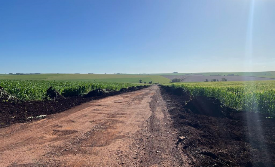 Pavimentação PR-239 entre Toledo e Bragantina