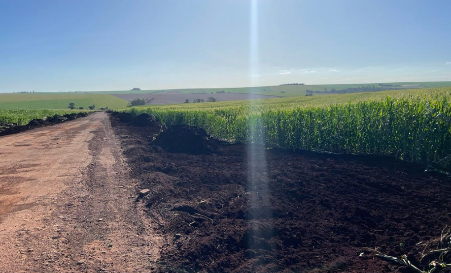 Pavimentação PR-239 entre Toledo e Bragantina