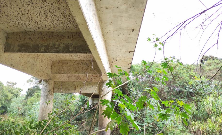 Ponte Ribeirão Grande PRC-272 em Pinhalão