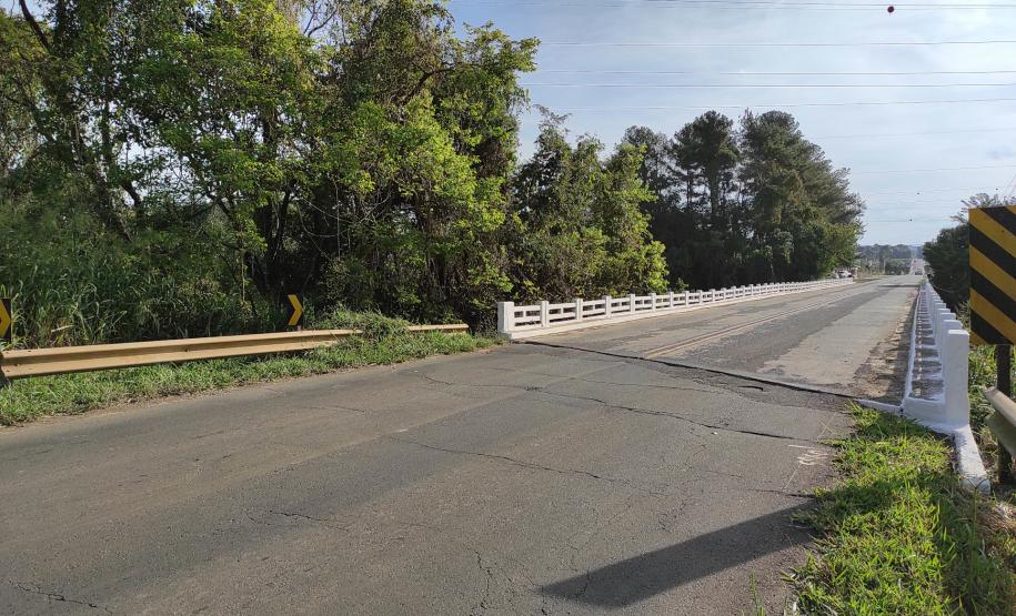 Ponte Rio Laranjinha PRC-272 em Figueira