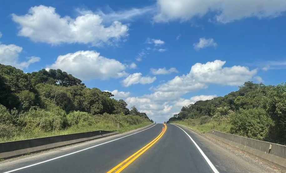 Serviços do Integra Paraná na PR-151, entre Jaguariaíva e Piraí do Sul