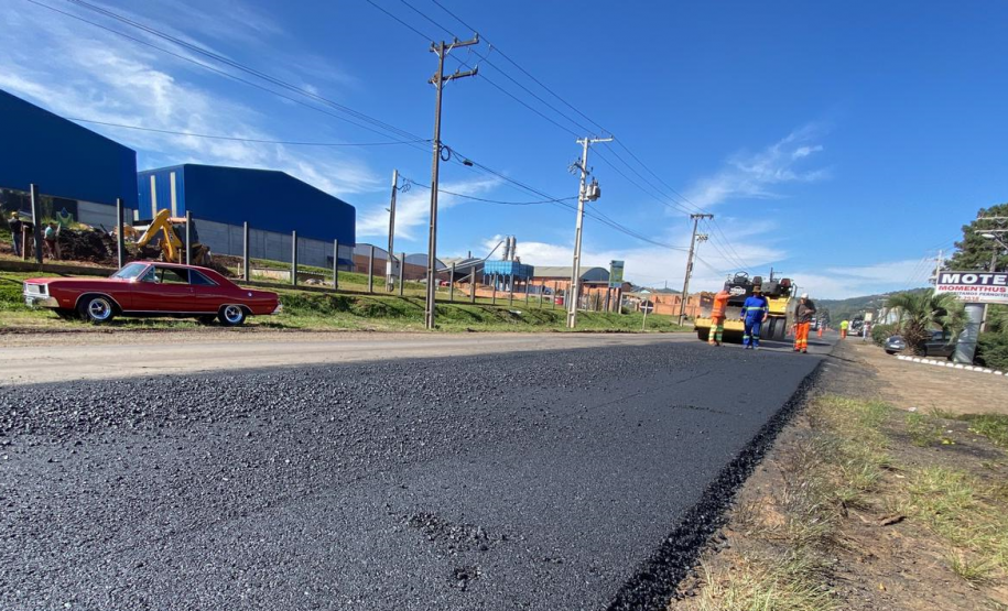 Execução de nova capa asfáltica