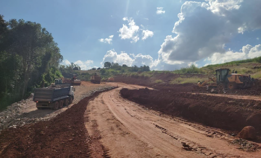 Contorno de Jandaia do Sul - terraplenagem