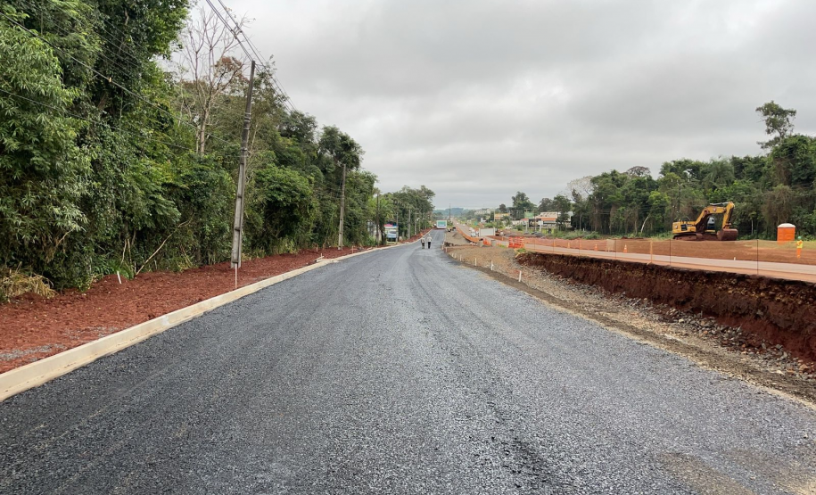 Serviços da duplicação da BR-469 em Foz do Iguaçu