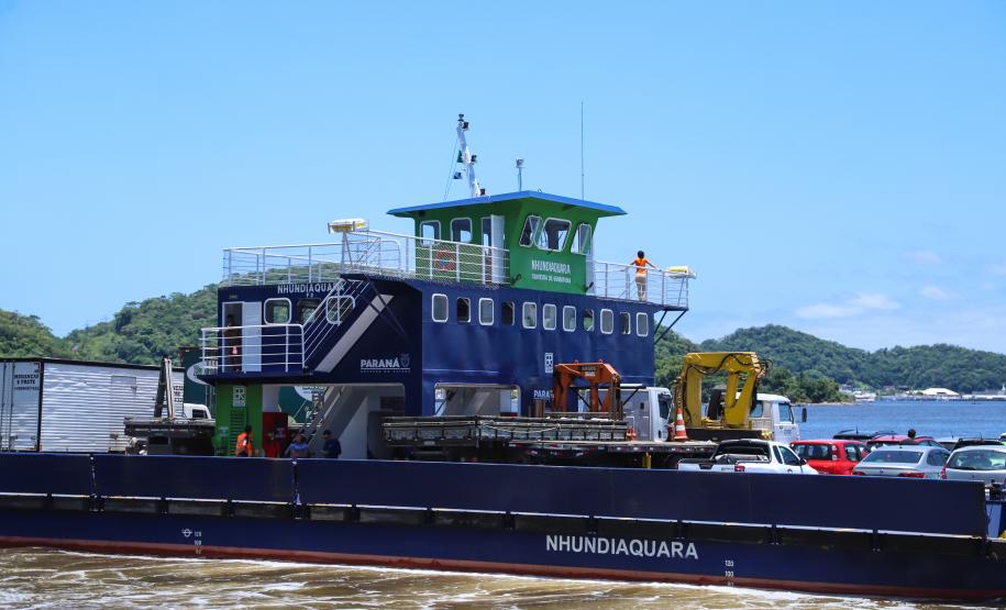 Ferry boat de Guaratuba