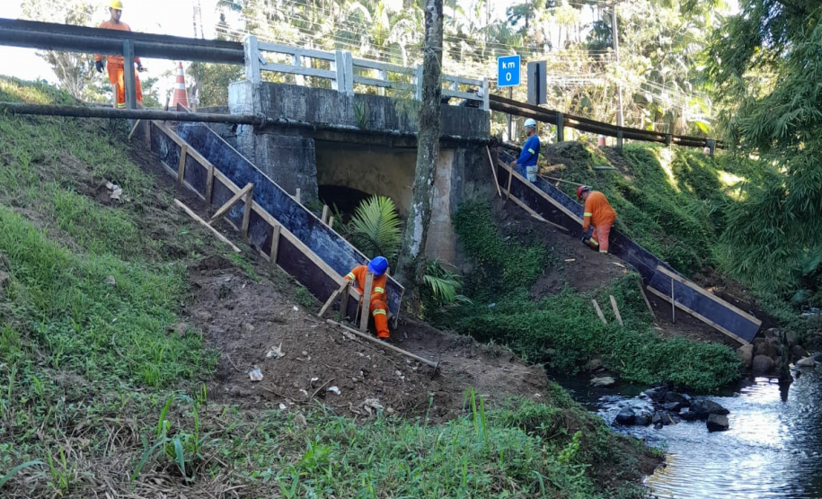 Ponte Rio Macaquinho PR-411