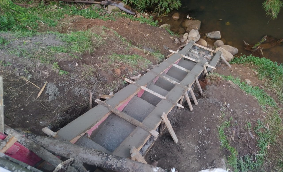 Ponte Rio Macaquinho PR-411