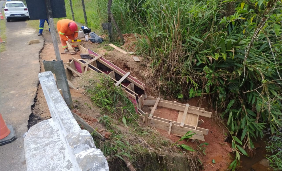 Pontilhão Rio Pitangui PR-411