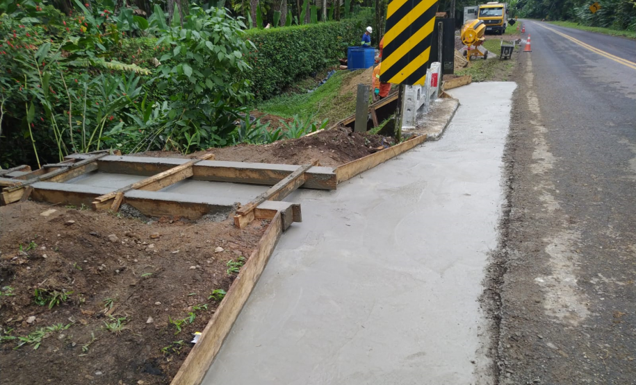 Pontilhões do Rio Arroio PR-411