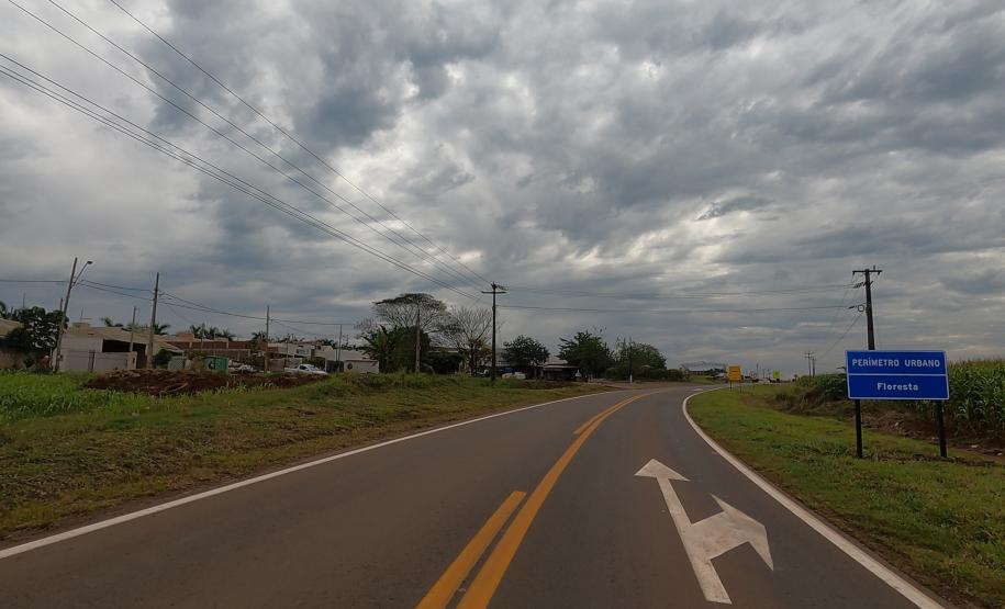 Serviços do Proseg Paraná na PR-546 entre Floresta e Itambé