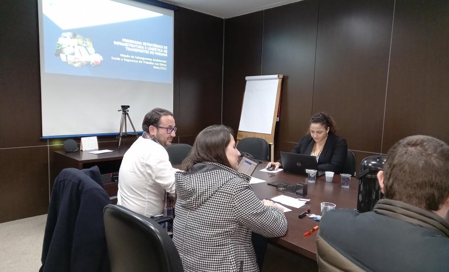 Reunião técnica com equipe do BID