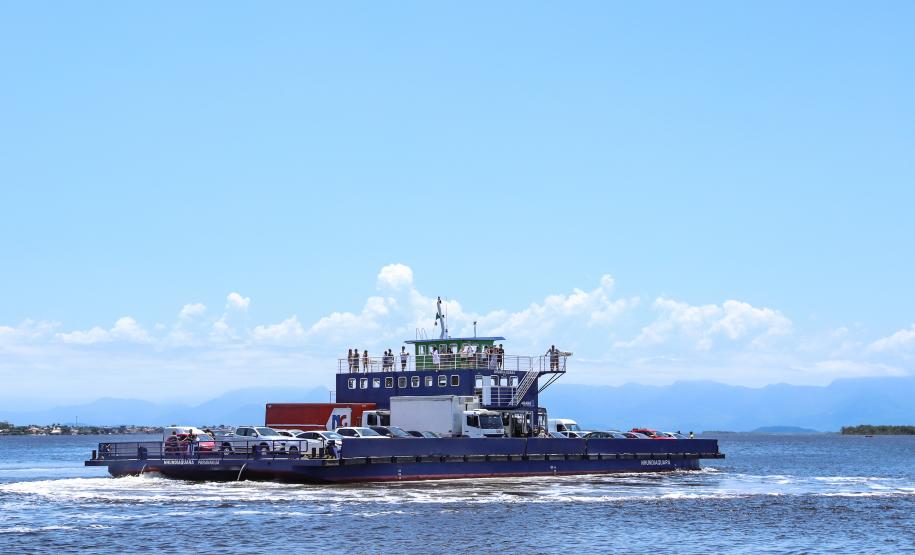 Ferry boat de Guaratuba