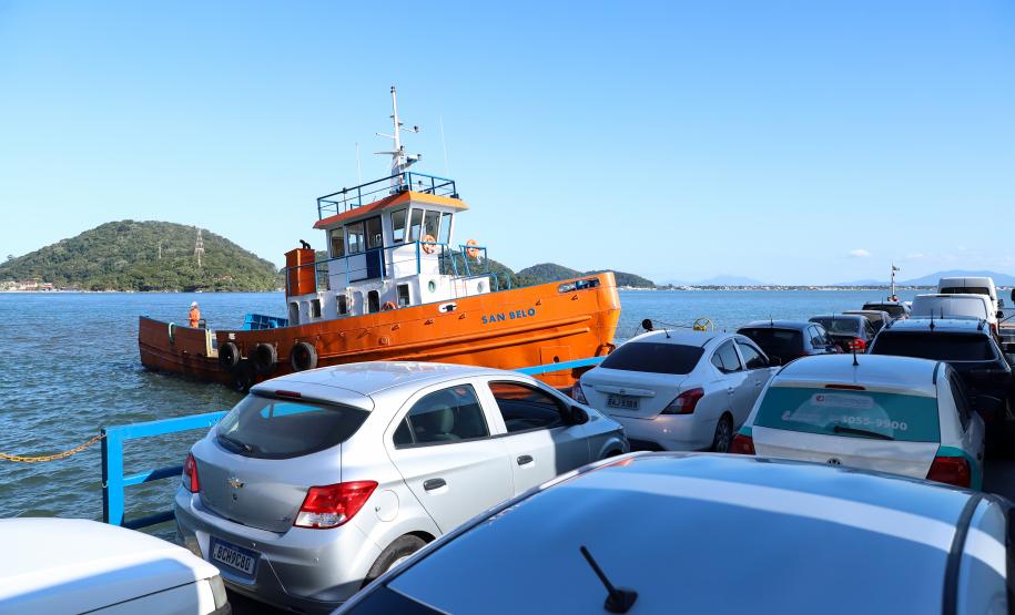 Ferry boat de Guaratuba