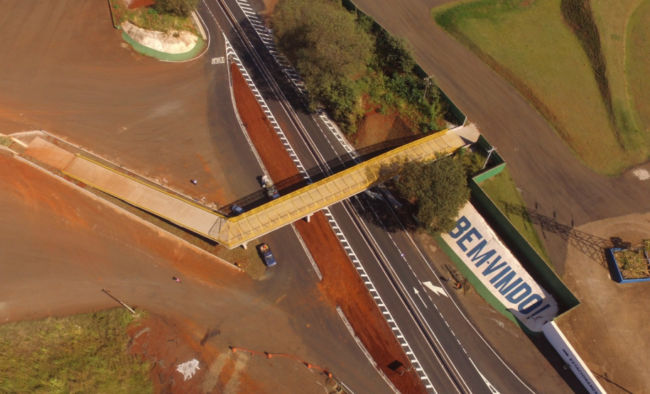 Passarela de Bandeirantes e nova rotatória da BR-369